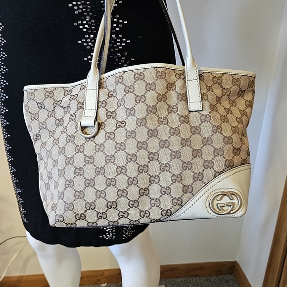 Gucci Handbags - Gucci Beige and White GG Canvas Tote